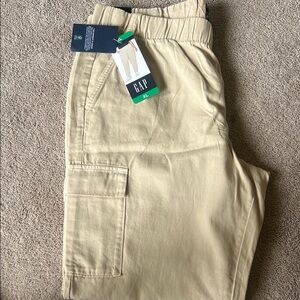 GAP Tan Cargo Pants with Relaxed Fit